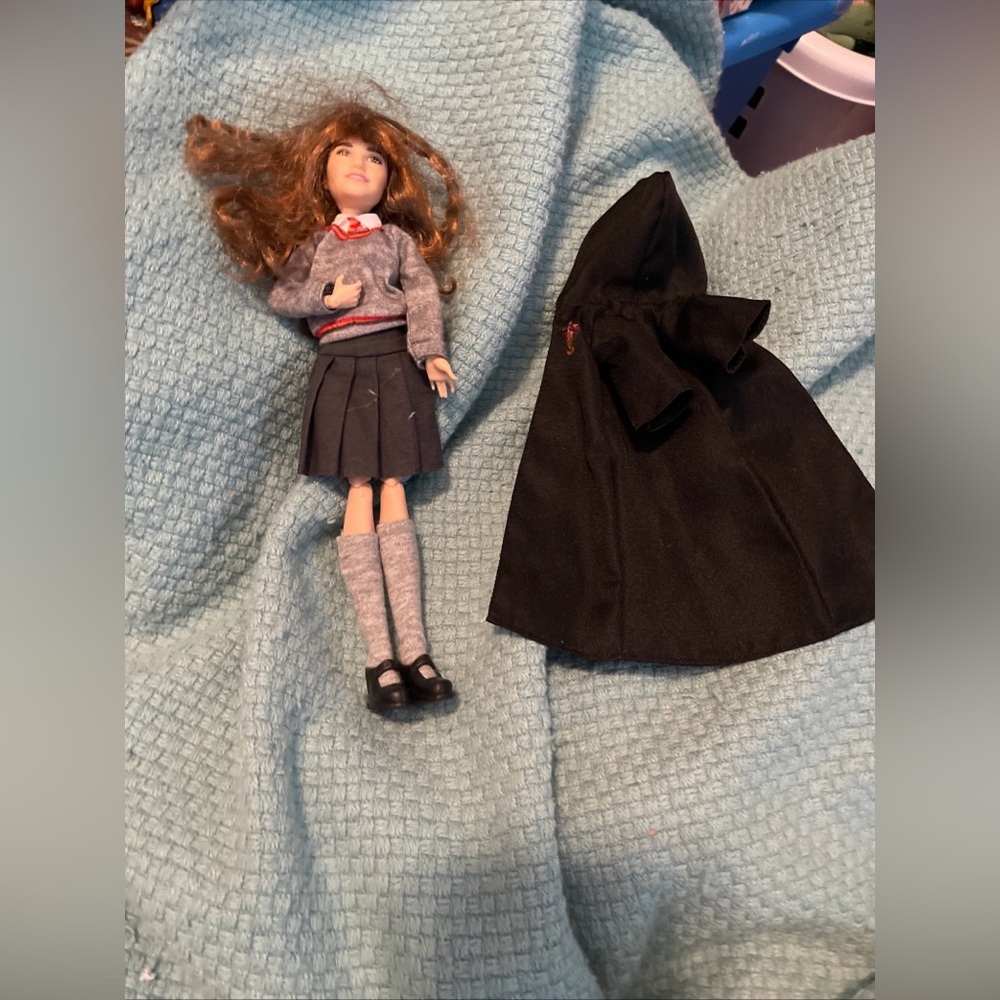 Mattel Harry Potter Wizarding World 2018 Hermione Granger Doll 10" With Clothes